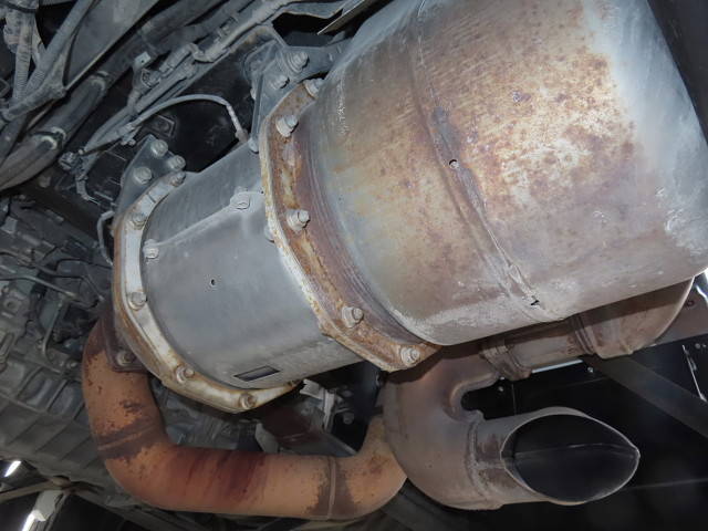 日野プロフィアトレーラーヘッド（トラクターヘッド）大型（10t）[写真11]