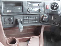 日野プロフィアトレーラーヘッド（トラクターヘッド）大型（10t）[写真21]