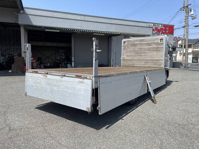 日野レンジャーアルミブロック中型（4t）[写真13]