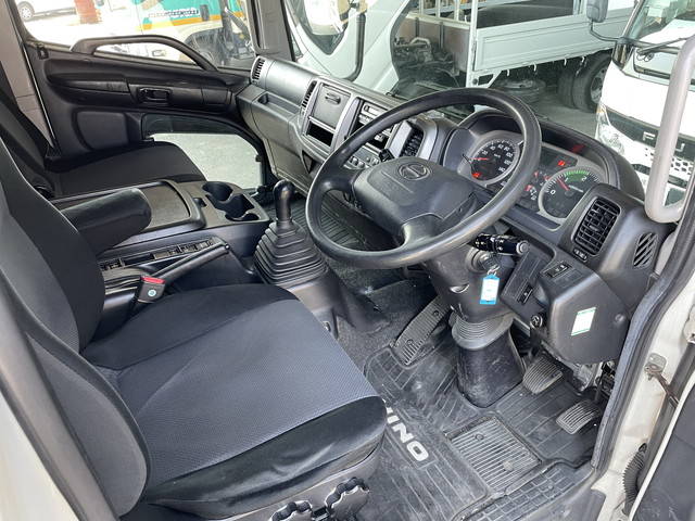 日野レンジャーアルミブロック中型（4t）[写真30]