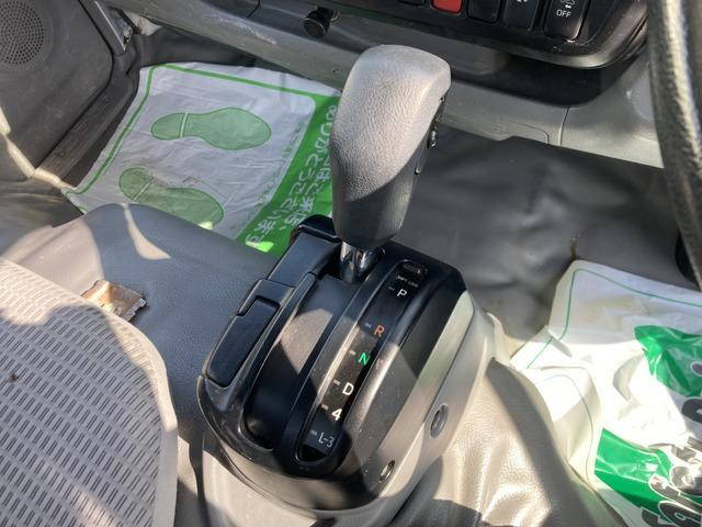 トヨタダイナ平ボディ小型（2t・3t）[写真33]