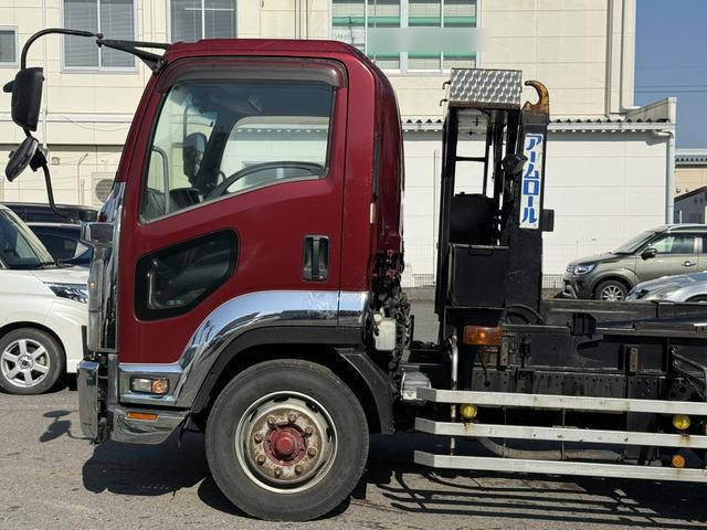 いすゞフォワードコンテナ専用車増トン（6t・8t）[写真16]