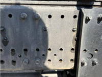 いすゞフォワードコンテナ専用車増トン（6t・8t）[写真22]