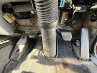 いすゞフォワードコンテナ専用車増トン（6t・8t）[写真27]