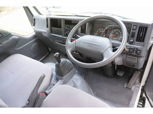 マツダタイタン平ボディ小型（2t・3t）[写真09]