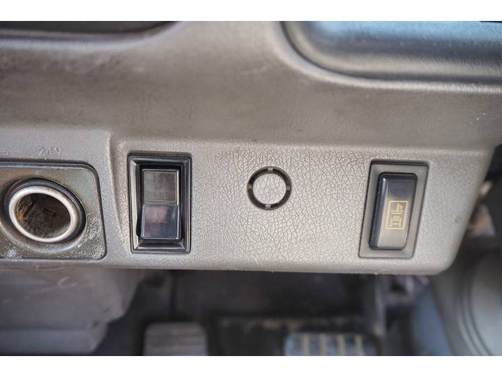 日野レンジャークレーン5段増トン（6t・8t）[写真37]