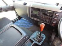 三菱ふそうファイター冷蔵冷凍ウイング中型（4t）[写真11]