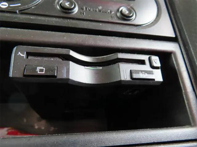 三菱ふそうファイター冷蔵冷凍ウイング中型（4t）[写真15]