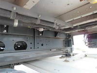 三菱ふそうファイター冷蔵冷凍ウイング中型（4t）[写真39]