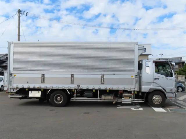 三菱ふそうファイター冷蔵冷凍ウイング中型（4t）[写真04]
