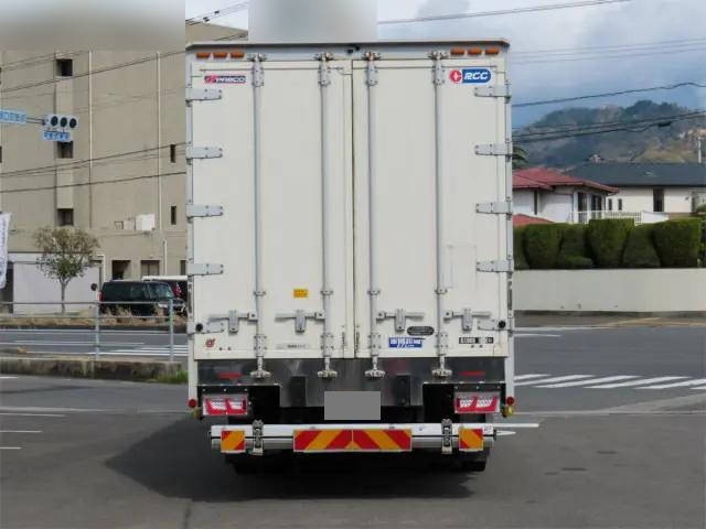 三菱ふそうファイター冷蔵冷凍ウイング中型（4t）[写真07]