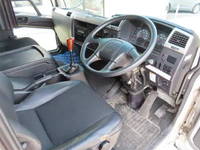 三菱ふそうファイター冷蔵冷凍ウイング中型（4t）[写真08]