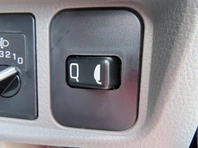 三菱ふそうキャンターダンプ小型（2t・3t）[写真17]