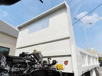 三菱ふそうキャンターダンプ小型（2t・3t）[写真29]