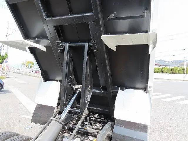 三菱ふそうキャンターダンプ小型（2t・3t）[写真39]
