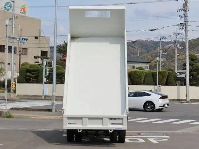三菱ふそうキャンターダンプ小型（2t・3t）[写真08]