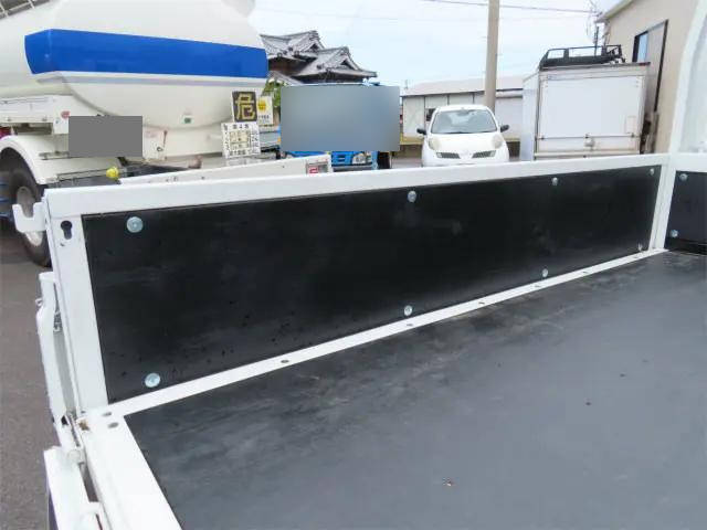 三菱ふそうキャンターダブルキャブ（Wキャブ）小型（2t・3t）[写真25]