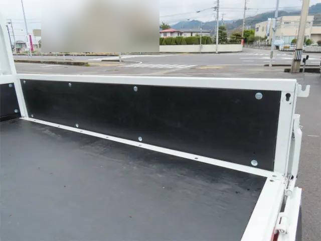 三菱ふそうキャンターダブルキャブ（Wキャブ）小型（2t・3t）[写真26]