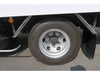 いすゞエルフパネルバン小型（2t・3t）[写真17]