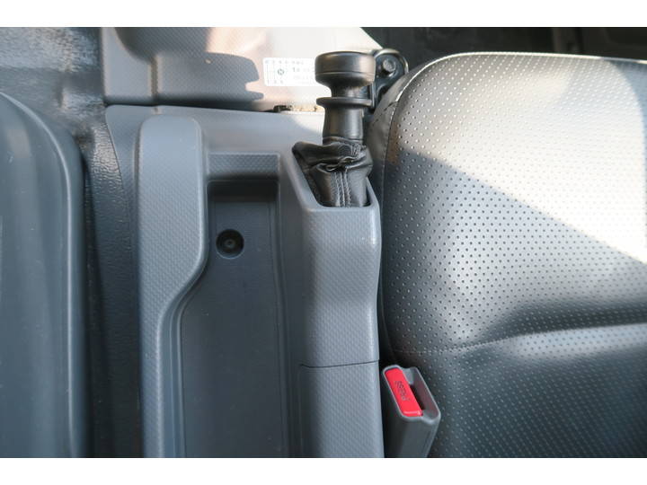 いすゞエルフパネルバン小型（2t・3t）[写真34]