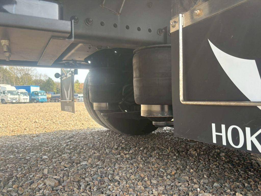 日野プロフィアセルフクレーン4段大型（10t）[写真14]