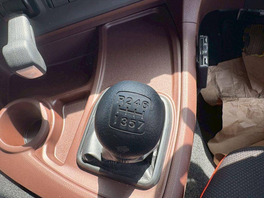 日野プロフィアセルフクレーン4段大型（10t）[写真21]