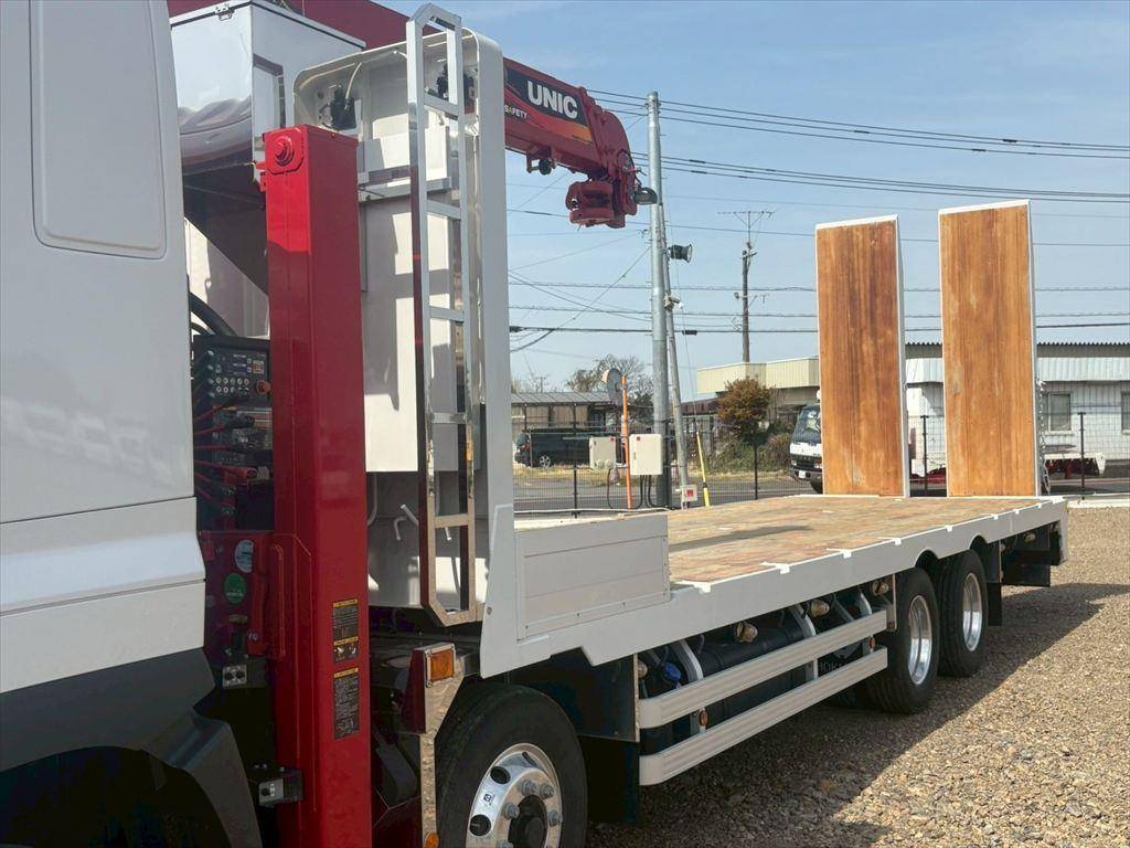 日野プロフィアセルフクレーン4段大型（10t）[写真04]