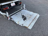 三菱ふそうキャンターダブルキャブ（Wキャブ）小型（2t・3t）[写真12]