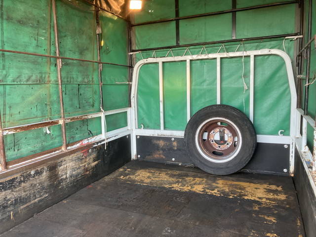 三菱ふそうキャンターダブルキャブ（Wキャブ）小型（2t・3t）[写真13]