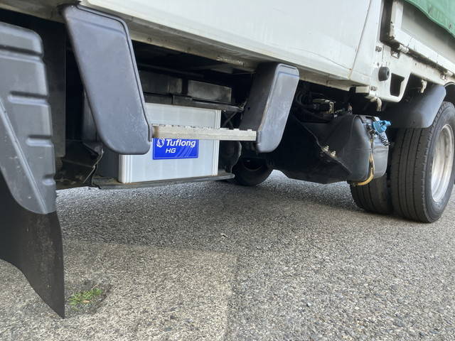 三菱ふそうキャンターダブルキャブ（Wキャブ）小型（2t・3t）[写真19]