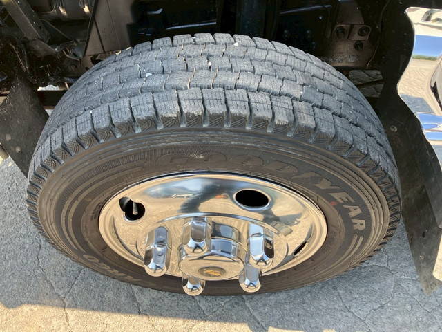 三菱ふそうキャンターダンプ小型（2t・3t）[写真14]