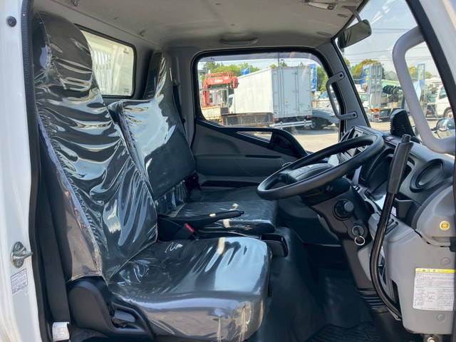 三菱ふそうキャンターダンプ小型（2t・3t）[写真32]