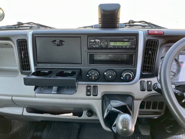 三菱ふそうキャンターダンプ小型（2t・3t）[写真35]