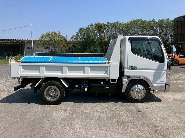 三菱ふそうキャンターダンプ小型（2t・3t）[写真06]