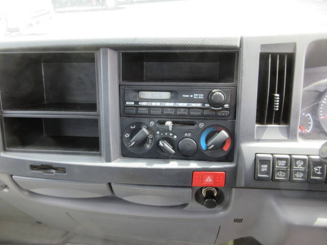 いすゞエルフダンプ小型（2t・3t）[写真10]