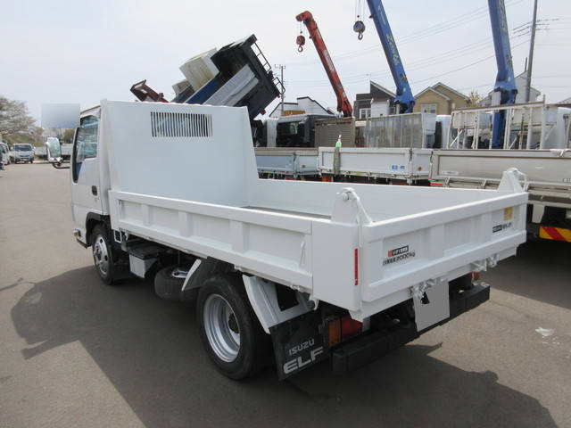 いすゞエルフダンプ小型（2t・3t）[写真02]