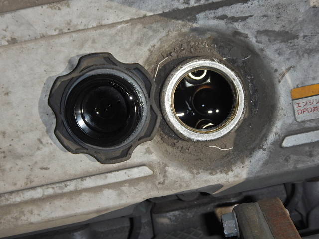 いすゞギガトレーラーヘッド（トラクターヘッド）大型（10t）[写真16]