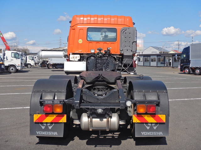 いすゞギガトレーラーヘッド（トラクターヘッド）大型（10t）[写真04]