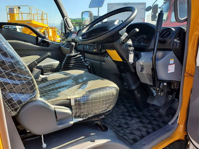 日野デュトロ高所作業車小型（2t・3t）[写真14]