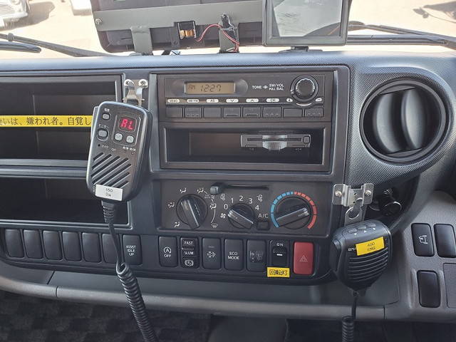 日野デュトロ高所作業車小型（2t・3t）[写真19]