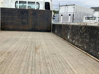 三菱ふそうキャンター平ボディ小型（2t・3t）[写真14]