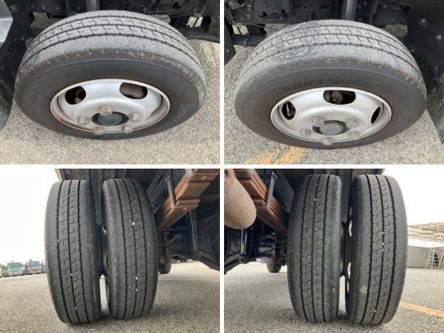 三菱ふそうキャンター平ボディ小型（2t・3t）[写真18]