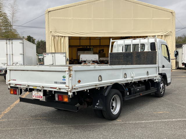 三菱ふそうキャンター平ボディ小型（2t・3t）[写真02]