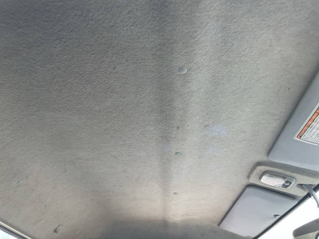 三菱ふそうキャンター平ボディ小型（2t・3t）[写真31]