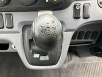 三菱ふそうキャンター平ボディ小型（2t・3t）[写真35]