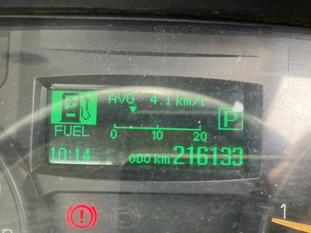 三菱ふそうキャンター平ボディ小型（2t・3t）[写真36]