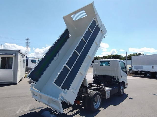 日野デュトロダンプ小型（2t・3t）[写真02]