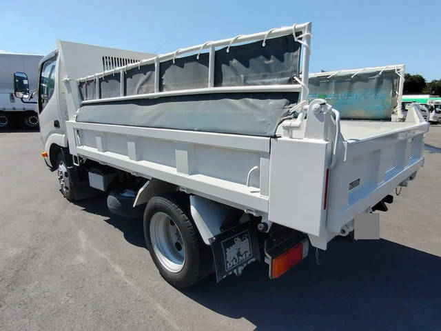 日野デュトロダンプ小型（2t・3t）[写真04]