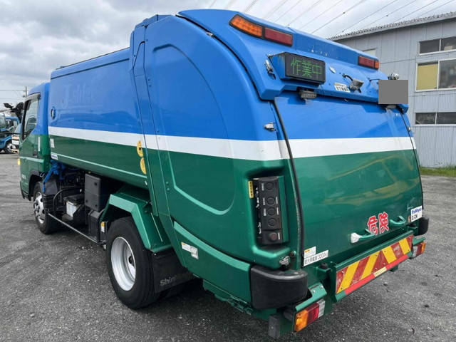 三菱ふそうキャンターパッカー車（塵芥車）小型（2t・3t）[写真02]