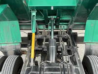 三菱ふそうキャンターパッカー車（塵芥車）小型（2t・3t）[写真21]